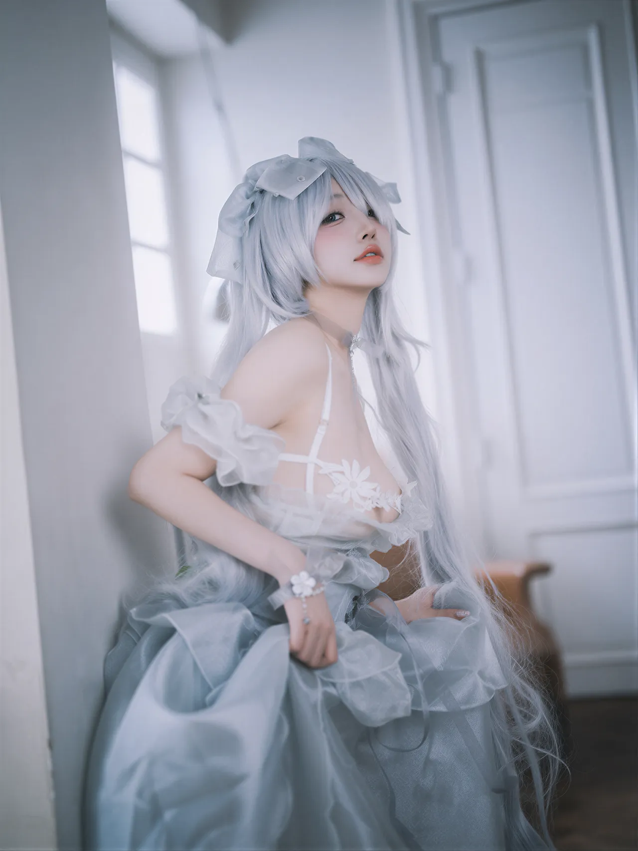 DJAWA Photo - Son Ye-Eun  - Nikke  Cinderella - Glass Princess page 11 full